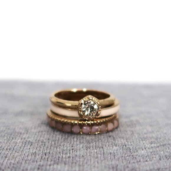 Woman or Teen Back to School Rings Set of Four Costume Jewelry Gold Tone Value - Picture 6 of 6